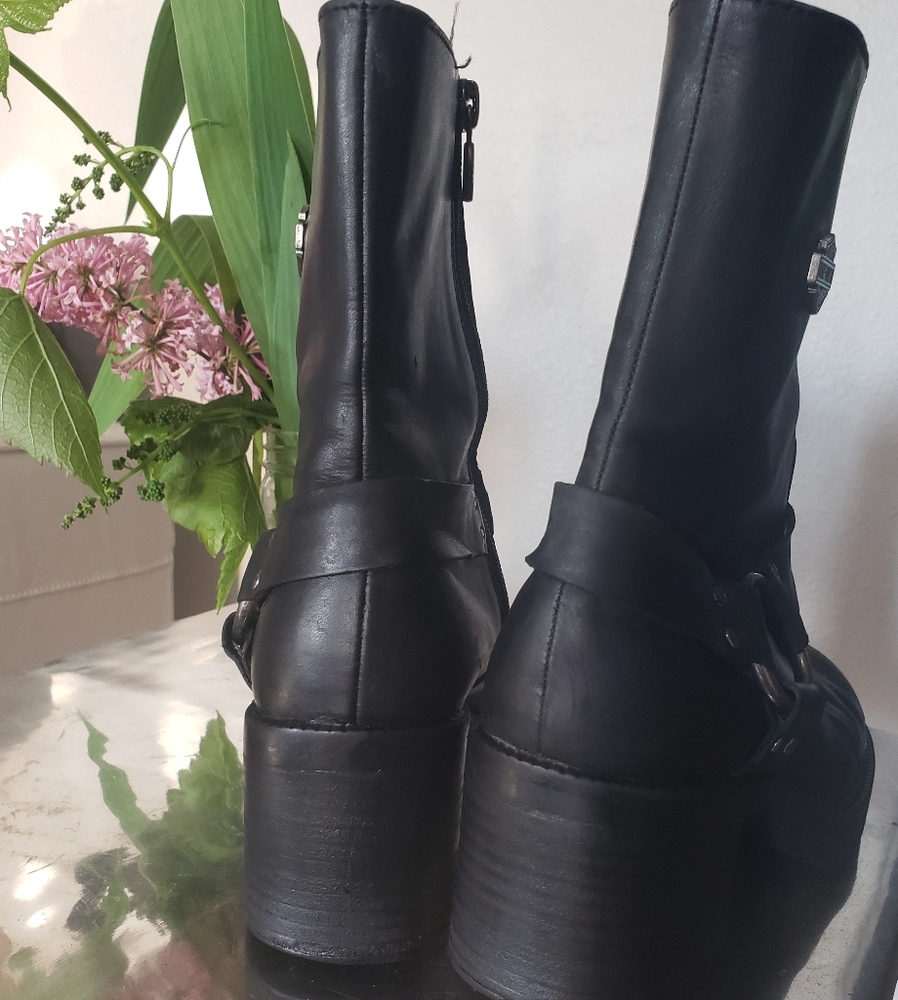 💣HARLEY DAVIDSON HEELED SHORT BLACKMOTO BOOTS - Picture 10 of 11